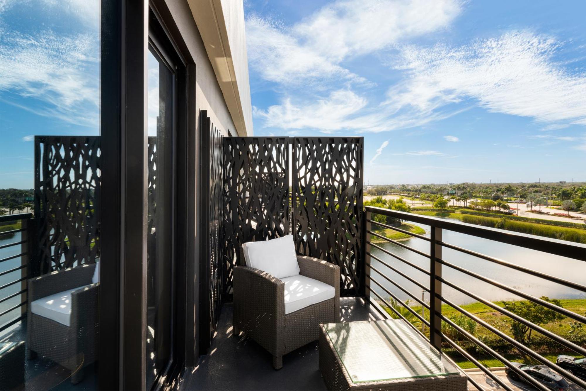 Hotel Dolce By Wyndham 4*