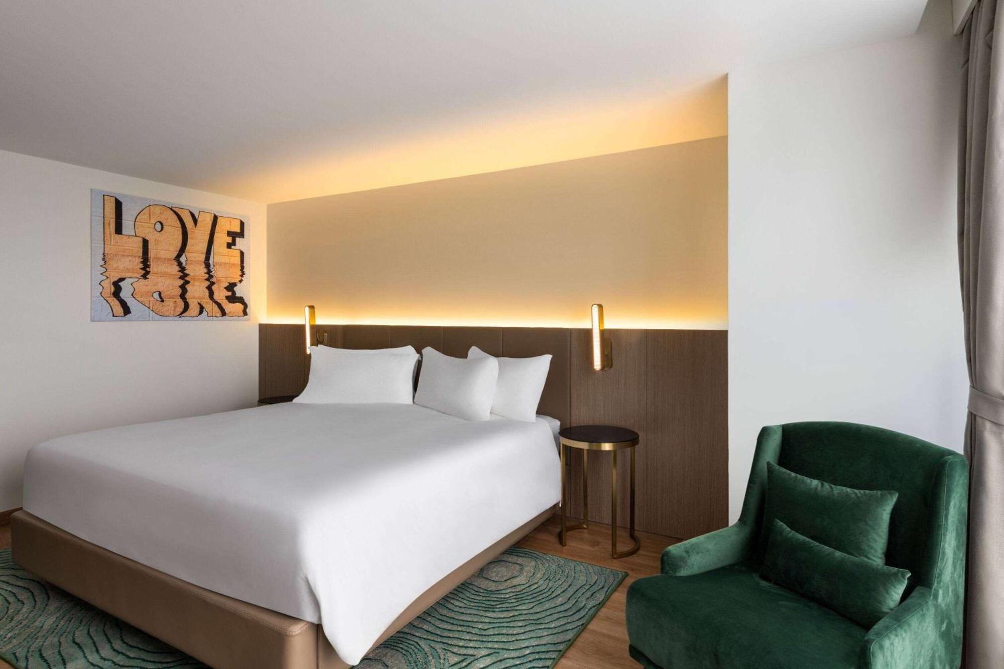 Dolce By Wyndham Hotel