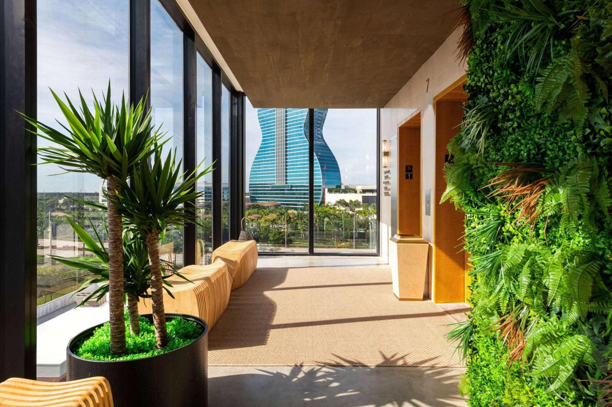 Hotel Dolce By Wyndham 4*