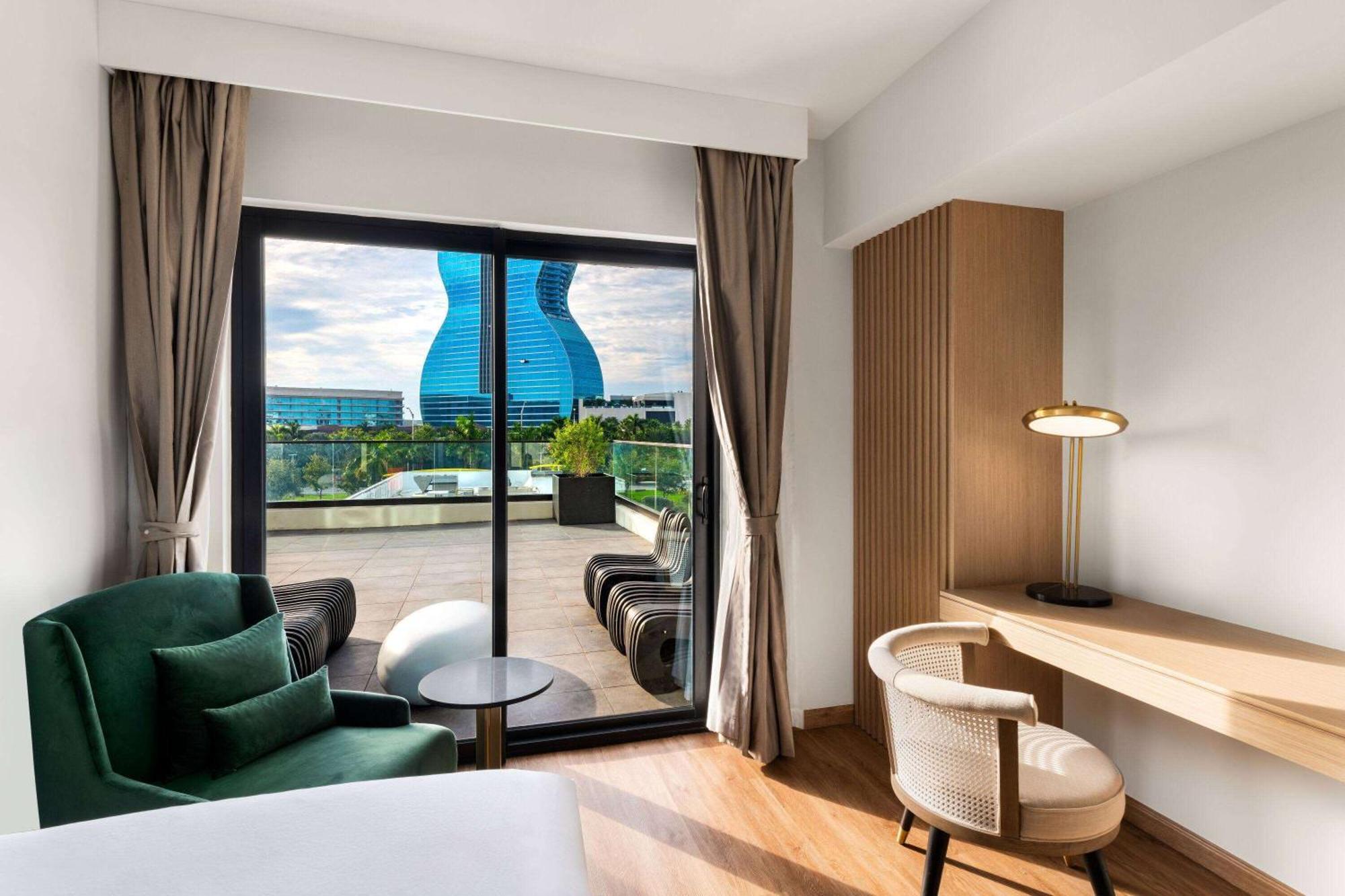 Hotel Dolce By Wyndham Hollywood