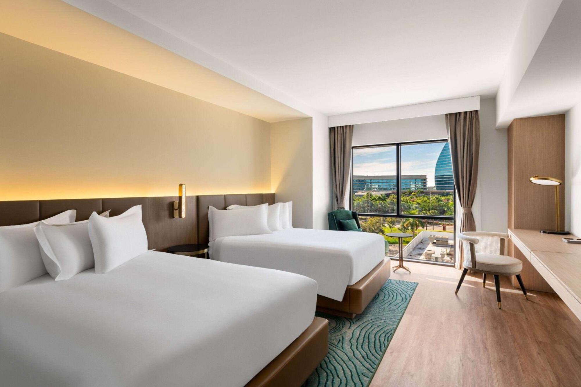 Hotel Dolce By Wyndham 4*
