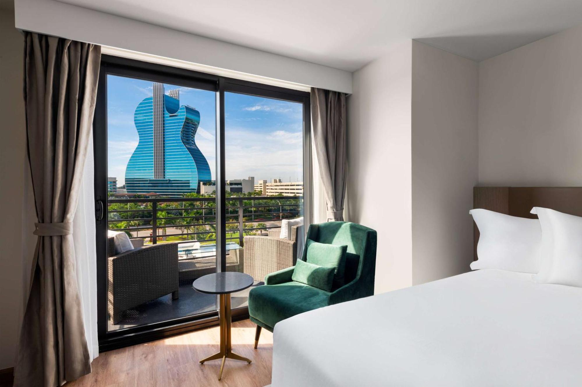 Dolce By Wyndham Hotel